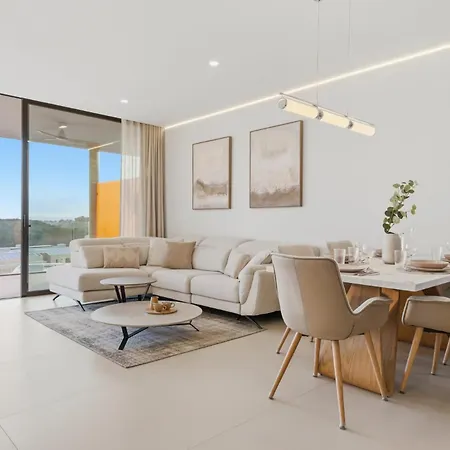 Апартаменты Luxury With Sea Views In Higueron Фуэнхирола